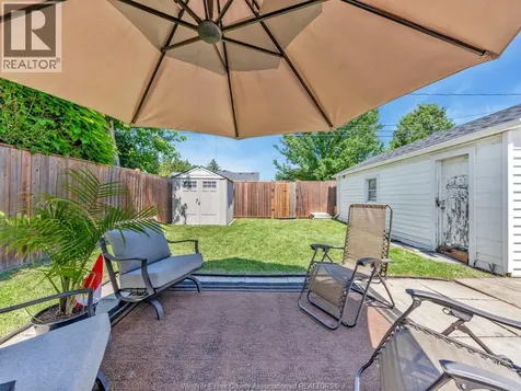 2174 Forest Avenue Windsor ON N8W 2G5