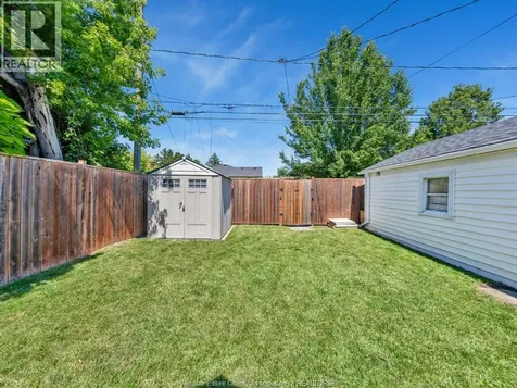2174 Forest Avenue Windsor ON N8W 2G5