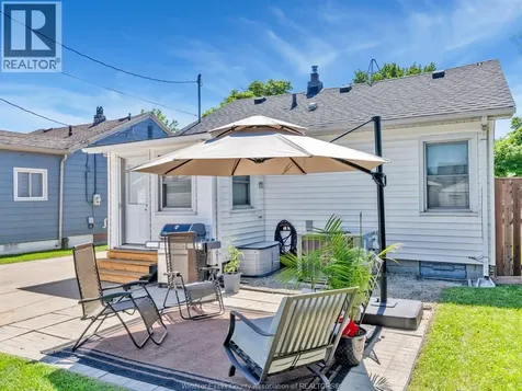 2174 Forest Avenue Windsor ON N8W 2G5