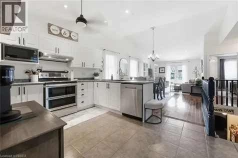 560 Grey Street Brantford ON N3S 0C4