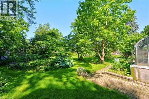 4956 Sann Road North Beamsville ON L3J 1J9