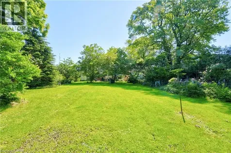 4956 Sann Road North Beamsville ON L3J 1J9