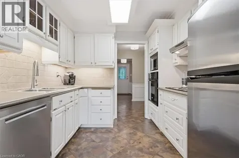 1334 Wiltshire Avenue Burlington ON L7M 1X9
