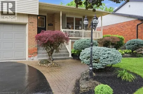 1334 Wiltshire Avenue Burlington ON L7M 1X9