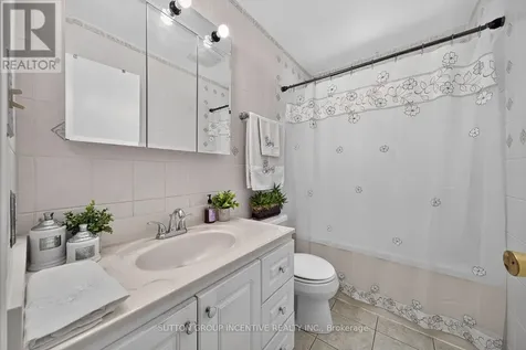 29 Korlea Crescent Orillia ON L3V 7K5