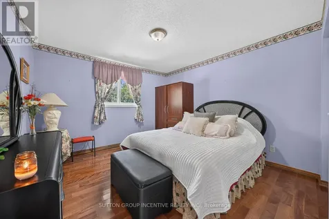 29 Korlea Crescent Orillia ON L3V 7K5