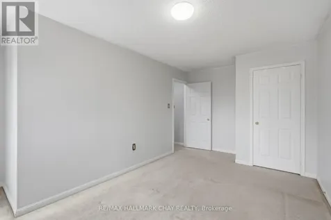 71 Stonemount Crescent Essa (angus) ON L0M 1B4