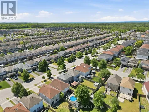 71 Stonemount Crescent Essa (angus) ON L0M 1B4