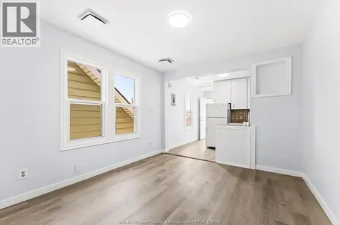 1107 Pierre Windsor ON N9A 2L3