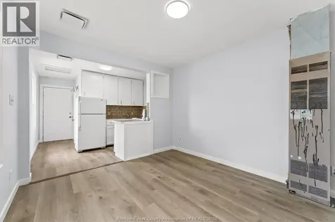 1107 Pierre Windsor ON N9A 2L3