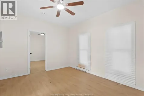 939 Wyandotte Street East Windsor ON N9A 3K1