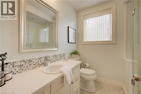 200 Macdonald Place Waterloo ON N2L 1L1