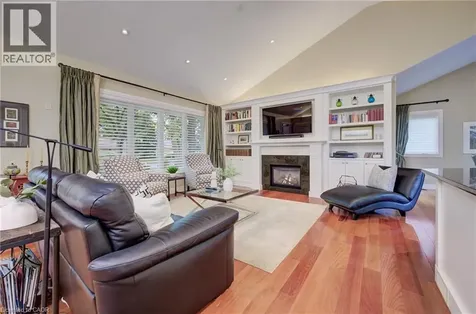 200 Macdonald Place Waterloo ON N2L 1L1