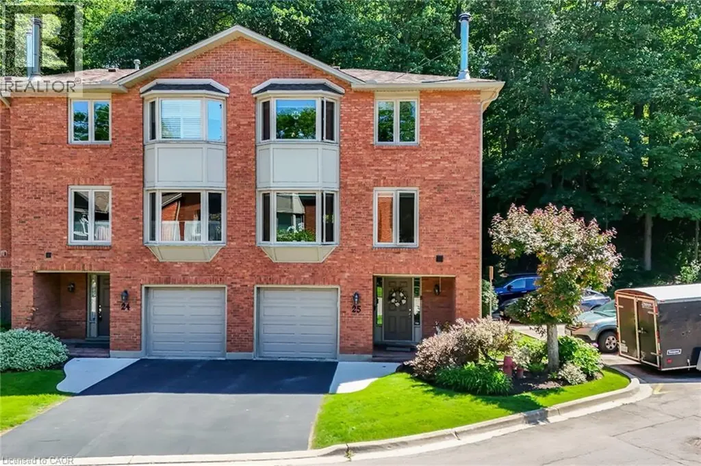 30 Osler Drive Dundas ON L9H 6W3