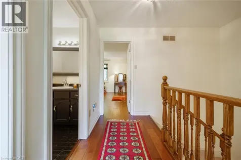 30 Osler Drive Dundas ON L9H 6W3