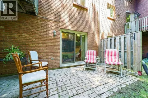 30 Osler Drive Dundas ON L9H 6W3
