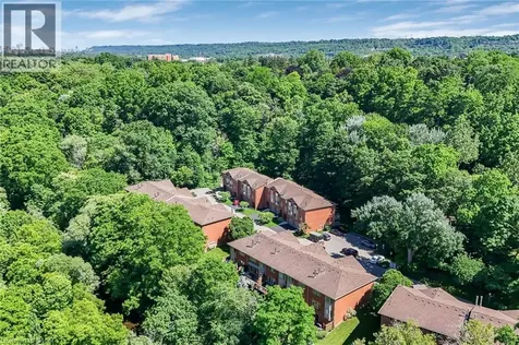 30 Osler Drive Dundas ON L9H 6W3