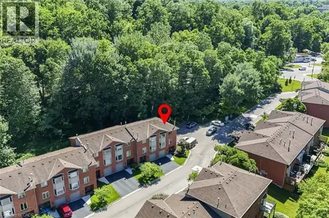 30 Osler Drive Dundas ON L9H 6W3