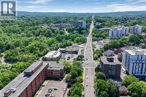 30 Osler Drive Dundas ON L9H 6W3