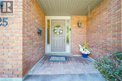 30 Osler Drive Dundas ON L9H 6W3