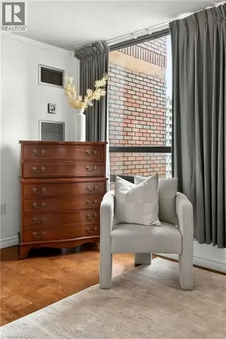 222 Jackson Street West Hamilton ON L8P 4S5