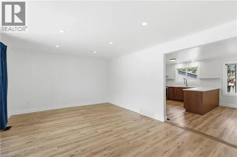 1141 Mohawk Road East Hamilton ON L8T 2S4