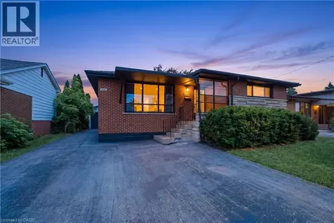 1141 Mohawk Road East Hamilton ON L8T 2S4