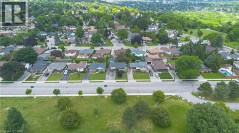 1141 Mohawk Road East Hamilton ON L8T 2S4