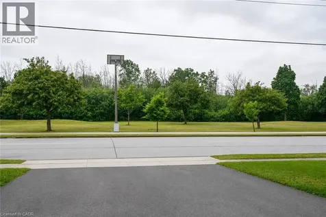 1141 Mohawk Road East Hamilton ON L8T 2S4