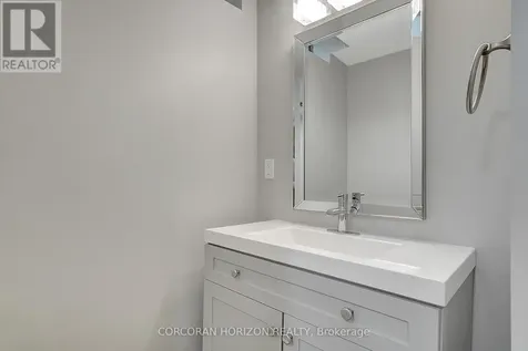 43 Holm Street Cambridge ON N2C 3N3