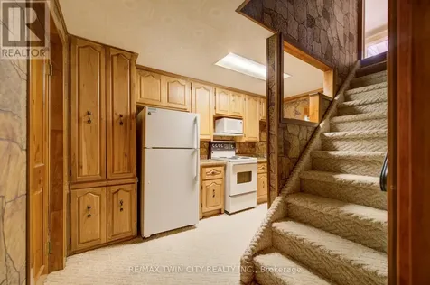 54 Stonegate Drive Kitchener ON N2A 2Z1