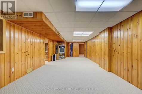 54 Stonegate Drive Kitchener ON N2A 2Z1