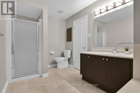 87 Selhurst Avenue Ottawa ON K2G 7C9