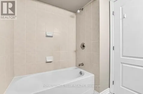 87 Selhurst Avenue Ottawa ON K2G 7C9