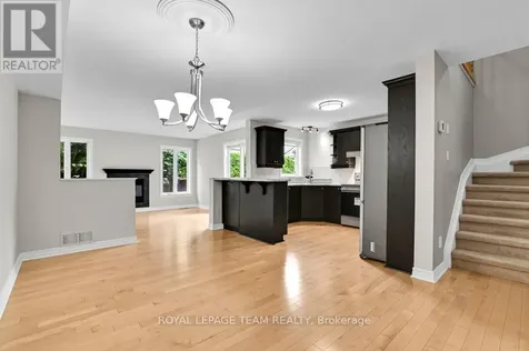 87 Selhurst Avenue Ottawa ON K2G 7C9
