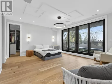 4 Forest Wood Toronto (bedford Park-nortown) ON M5N 2V6