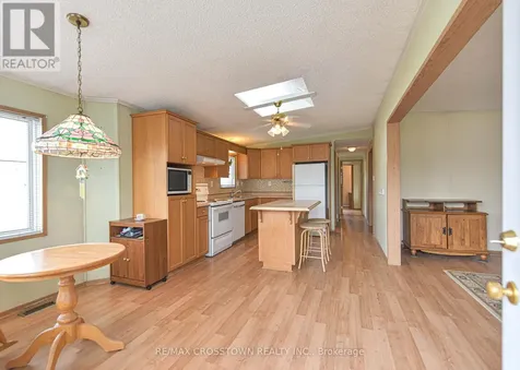 4101 Wesley Street Severn ON L3V 0V4