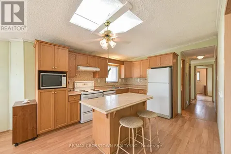 4101 Wesley Street Severn ON L3V 0V4