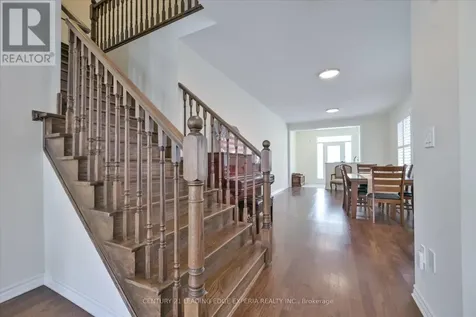 209 Baber Crescent Aurora ON L4G 0Y6