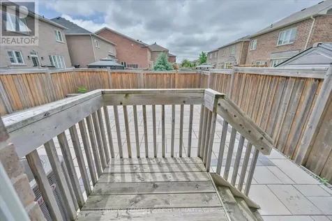 209 Baber Crescent Aurora ON L4G 0Y6