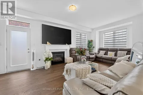 1866 Passionfruit Grove Pickering ON L1Y 0B5
