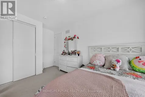 1866 Passionfruit Grove Pickering ON L1Y 0B5