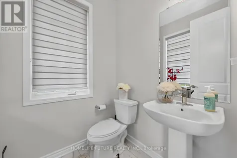 1866 Passionfruit Grove Pickering ON L1Y 0B5
