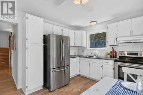 66 Beaufort Drive Ottawa ON K2L 2G3