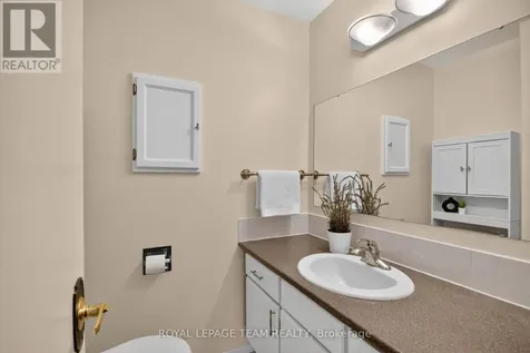 66 Beaufort Drive Ottawa ON K2L 2G3