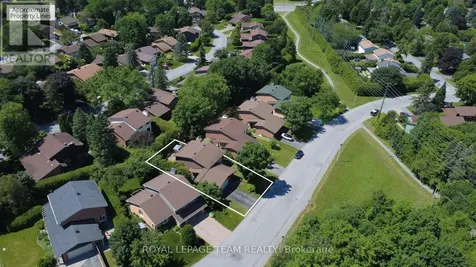 66 Beaufort Drive Ottawa ON K2L 2G3
