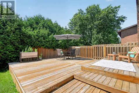 66 Beaufort Drive Ottawa ON K2L 2G3