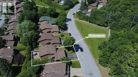 66 Beaufort Drive Ottawa ON K2L 2G3