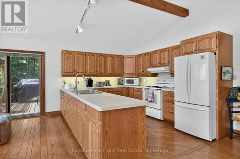 61 Napier Crescent North Kawartha ON K0L 2H0