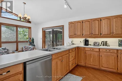 61 Napier Crescent North Kawartha ON K0L 2H0